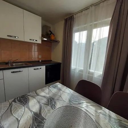 Maestral-nmf Apartment