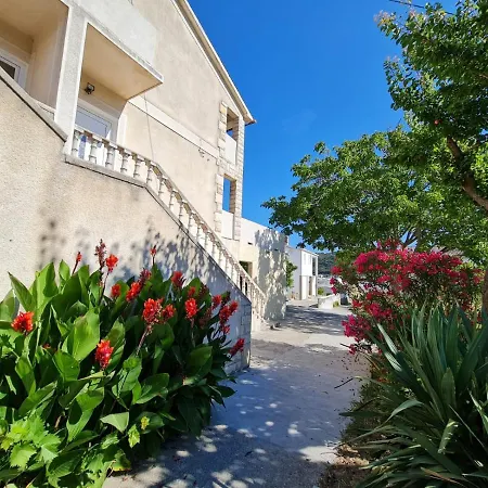 Maestral-nmf Διαμέρισμα Supetarska Draga