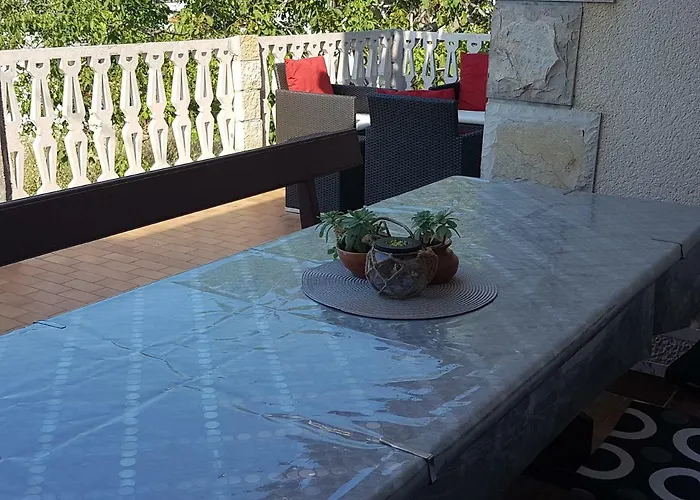 Maestral-nmf Supetarska Draga